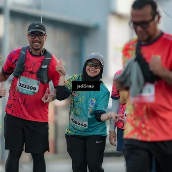 Runner Photo 5904950