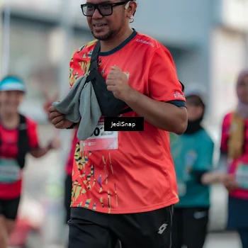 Runner Photo 5904979