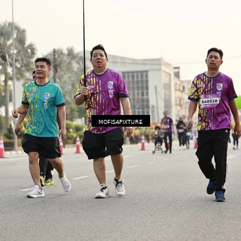 Runner Photo 5904989