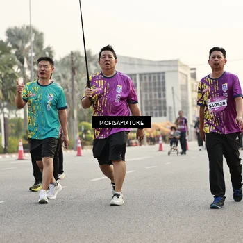 Runner Photo 5904993