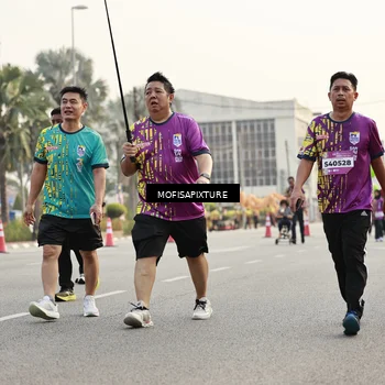 Runner Photo 5905005