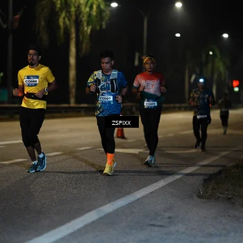 Runner Photo 5905051