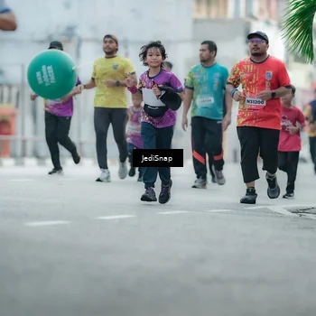 Runner Photo 5905077