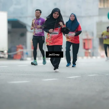 Runner Photo 5905080