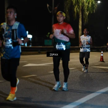 Runner Photo 5905085