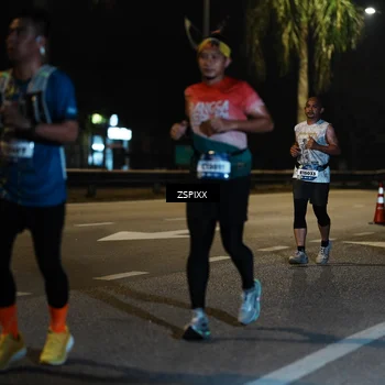Runner Photo 5905091