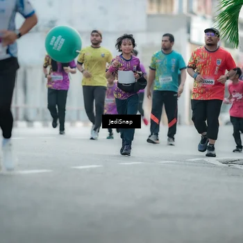 Runner Photo 5905108