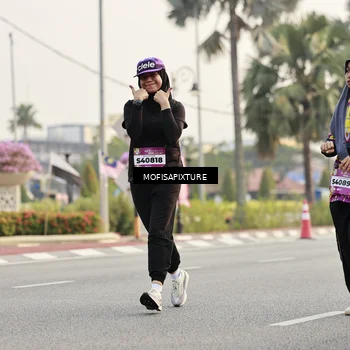 Runner Photo 5905120