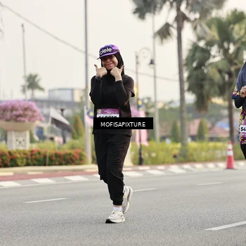 Runner Photo 5905135