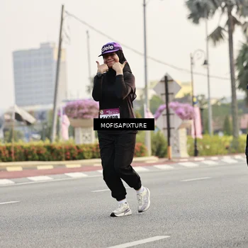 Runner Photo 5905137