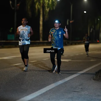 Runner Photo 5905143
