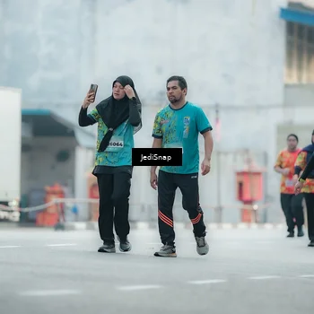 Runner Photo 5905145