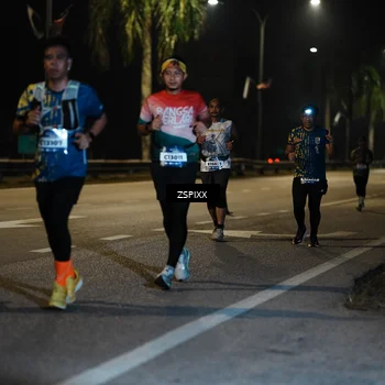 Runner Photo 5905150