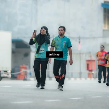 Runner Photo 5905153
