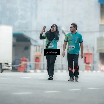 Runner Photo 5905158
