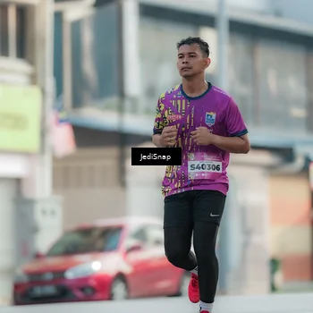 Runner Photo 5905170