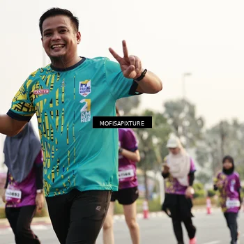 Runner Photo 5905176