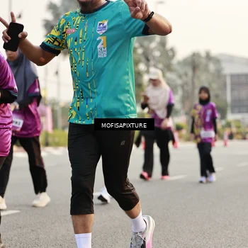 Runner Photo 5905179