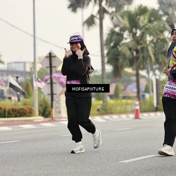 Runner Photo 5905185