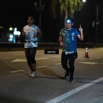 Runner Photo 5905190