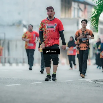 Runner Photo 5905191
