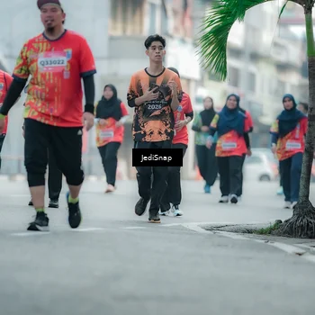 Runner Photo 5905192