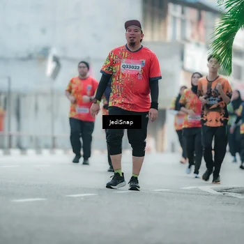 Runner Photo 5905198