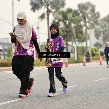 Runner Photo 5905218