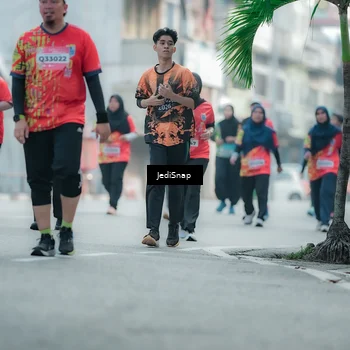 Runner Photo 5905219