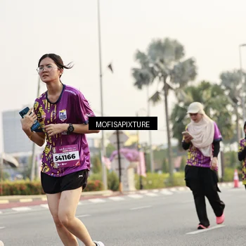 Runner Photo 5905220