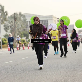 Runner Photo 5905222