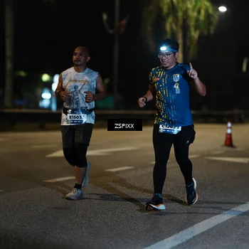 Runner Photo 5905224