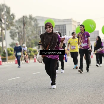 Runner Photo 5905225