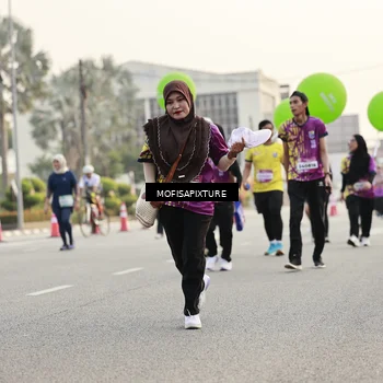 Runner Photo 5905226