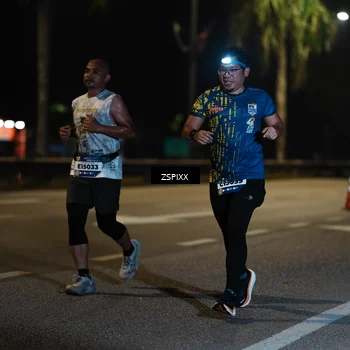 Runner Photo 5905229