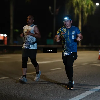 Runner Photo 5905235