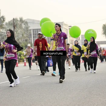 Runner Photo 5905240