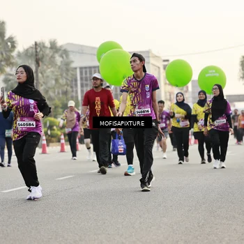 Runner Photo 5905245