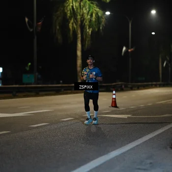 Runner Photo 5905255