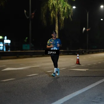 Runner Photo 5905262