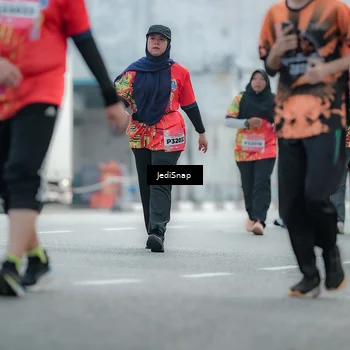 Runner Photo 5905269