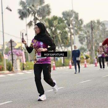 Runner Photo 5905282