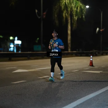Runner Photo 5905288