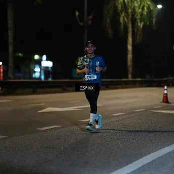 Runner Photo 5905289