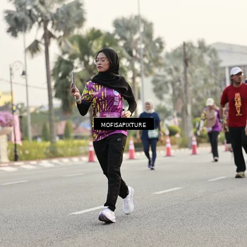 Runner Photo 5905291