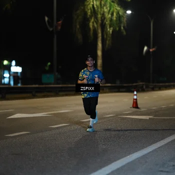 Runner Photo 5905295