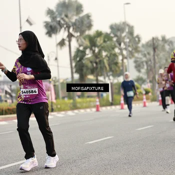 Runner Photo 5905299