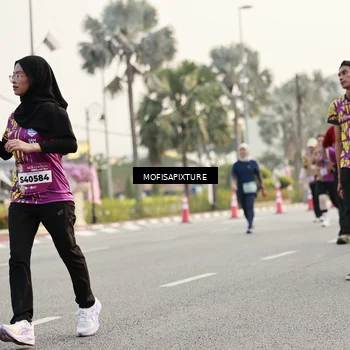 Runner Photo 5905302