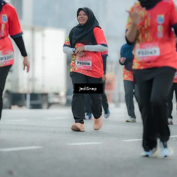 Runner Photo 5905320