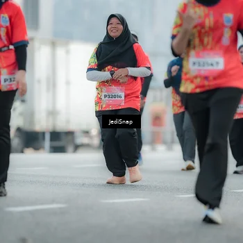 Runner Photo 5905329
